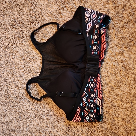 Coco Reef Bra Sized Bikini Top with Removable Filled Pads - Picture 4 of 12